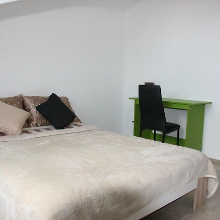 Apartment In City Center リエカ エクステリア 写真